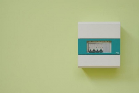 Mise aux normes &eacute;lectrique &agrave; Manou : &eacute;tapes essentielles