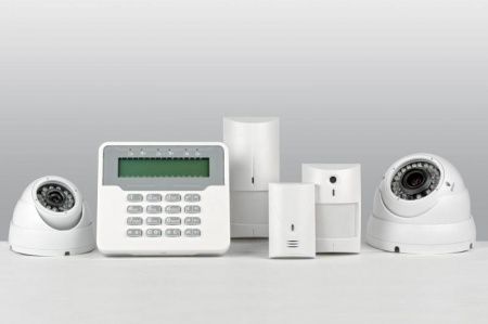 Alarme, VMC ou panneaux solaires, quel syst&egrave;me sp&eacute;cifique installer &agrave; Vernouillet ?
